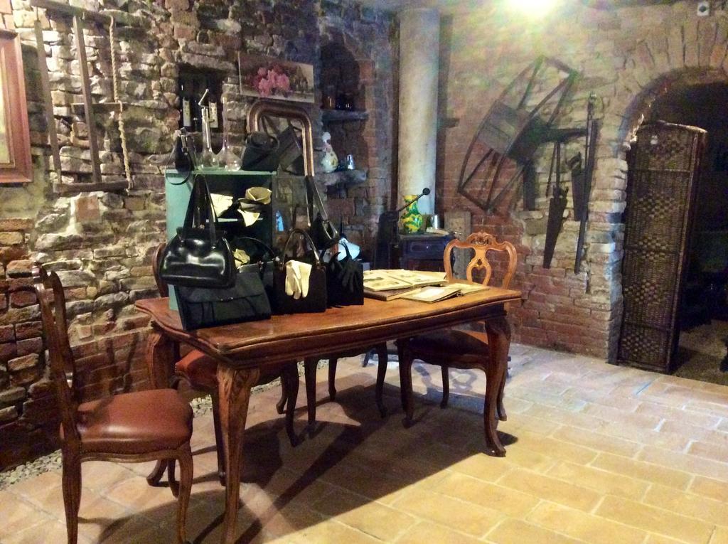 Casa Giuliana Guest House Calosso Ngoại thất bức ảnh