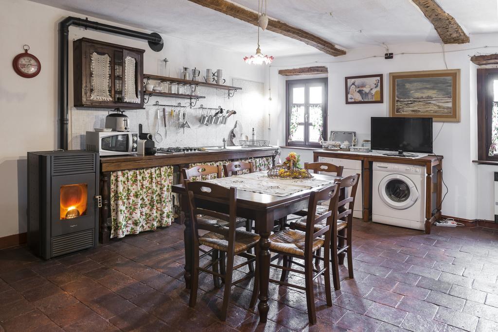 Casa Giuliana Guest House Calosso Ngoại thất bức ảnh